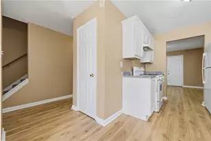 7253 Crestside Dr, Austell, GA 30168 - Photo 9