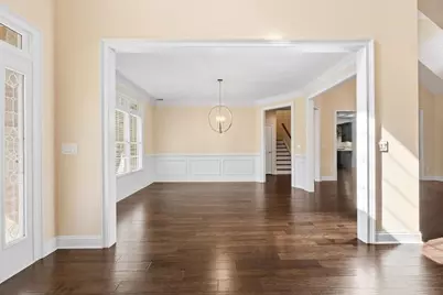 4742 W Lakeshore Drive, Acworth, GA 30101 - Photo 11