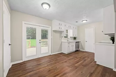 125 Pleasant Valley Road, McDonough, GA 30253 - Photo 15