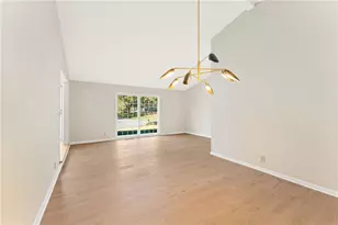 310 Lamplighter Ln SE, Marietta, GA 30067 - Photo 11