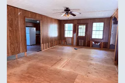 946 Dogwood Trail, Winder, GA 30680 - Photo 3