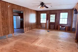 946 Dogwood Trail, Winder, GA 30680 - Photo 3