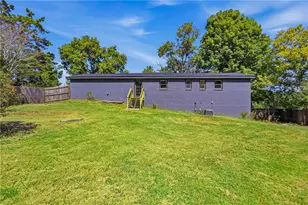 3841 Lavilla Dr, Powder Springs, GA 30127 - Photo 5