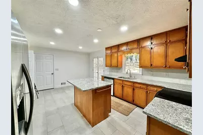 3585 Knoll Crest Trail, Buford, GA 30519 - Photo 5
