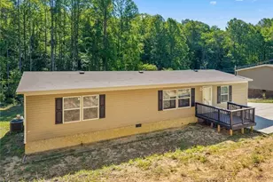 2261 Barnes Dr, Gainesville, GA 30507 - Photo 1