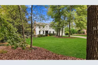 2026 Rocky Point Bluff NW, Kennesaw, GA 30152 - Photo 3