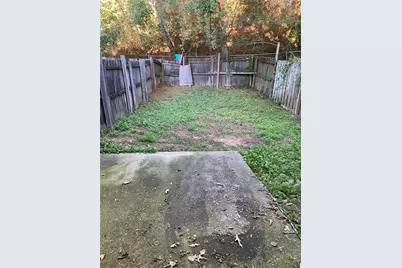 2316 Wellington Circle, Lithonia, GA 30058 - Photo 3