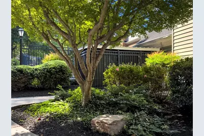 81 Mount Vernon Circle, Sandy Springs, GA 30338 - Photo 51