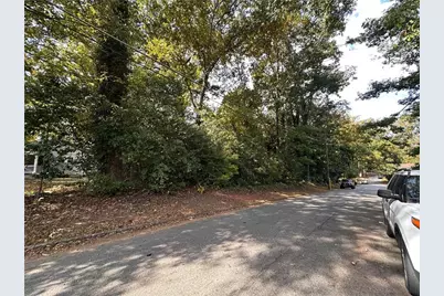 1685 Richard Allen Drive, Decatur, GA 30032 - Photo 5