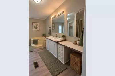 129 Holly Creek Drive, Carrollton, GA 30116 - Photo 11