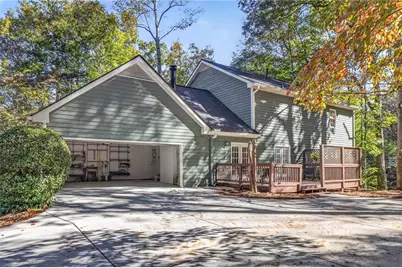425 Lost Forest Court, Sandy Springs, GA 30328 - Photo 33