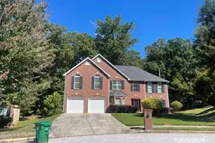 5861 Fairington Farms Ln, Lithonia, GA 30038 - Photo 1