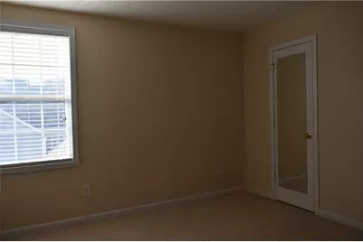 1261 Fountain Lakes Drive, Lawrenceville, GA 30043 - Photo 35