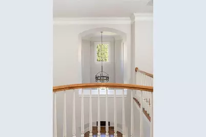 260 Lake Summit View, Atlanta, GA 30342 - Photo 19
