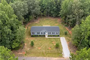 4230 Belvedere Dr, Gainesville, GA 30506 - Photo 1