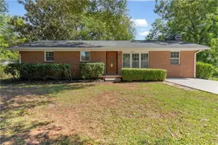 1118 Crestview Cir NE, Conyers, GA 30012 - Photo 1