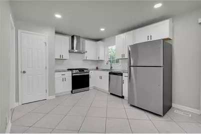 1118 Crestview Circle NE, Conyers, GA 30012 - Photo 7