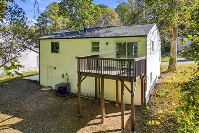 2075 Countydown Lane, Stone Mountain, GA 30088 - Photo 39