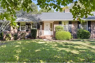413 5th Avenue, Winder, GA 30680 - Photo 1