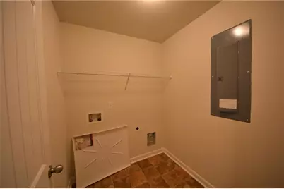 1853 Old Dogwood, Jonesboro, GA 30238 - Photo 27