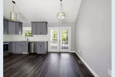 5817 Calico Court, Lithonia, GA 30058 - Photo 9