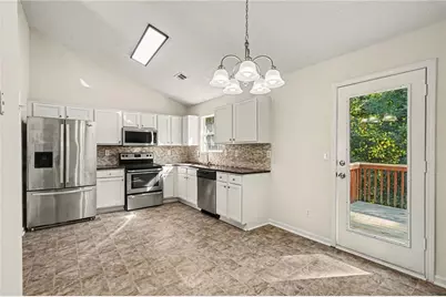 6451 Alford Circle, Lithonia, GA 30058 - Photo 3