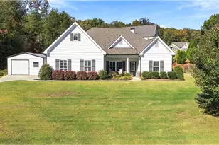84 Glen Pine Trail, Dawsonville, GA 30534 - Photo 1