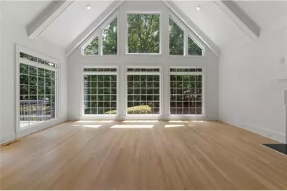 8965 Laurel Way, Johns Creek, GA 30022 - Photo 7