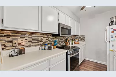 1166 Booth Road SW #604, Marietta, GA 30008 - Photo 15