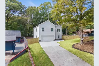 9225 Woodhill Lane, Jonesboro, GA 30238 - Photo 3