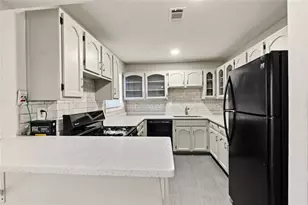 1640 Roanoke Pl SE, Marietta, GA 30067 - Photo 31