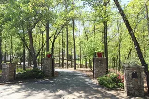 3125 Pine Mountain Circle NW, Kennesaw, GA 30152 - Photo 5