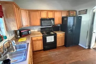 2108 Del Lago Circle NW, Kennesaw, GA 30152 - Photo 3