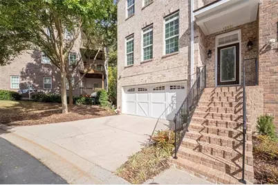 12831 Doe Drive, Alpharetta, GA 30004 - Photo 3