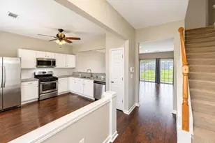 1758 Stanwood Dr NW, Kennesaw, GA 30152 - Photo 3