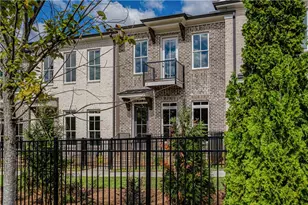 1006 Crown Oak St, Johns Creek, GA 30002 - Photo 3