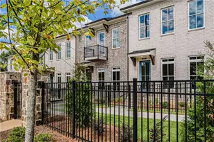 1006 Crown Oak St, Johns Creek, GA 30002 - Photo 5