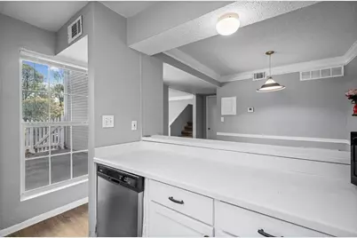549 Summit Lane SW, Marietta, GA 30008 - Photo 17