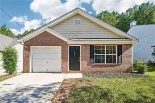7121 Ravenwood Ln, Lithonia, GA 30038 - Photo 1