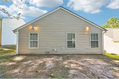 7121 Ravenwood Lane, Lithonia, GA 30038 - Photo 5