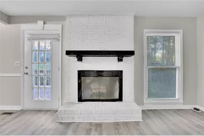 4770 Kensington Lane SE, Conyers, GA 30094 - Photo 9