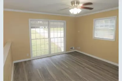 1914 Holly Springs Road NE, Marietta, GA 30062 - Photo 3