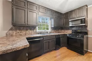 2400 Prince Howard Way, Marietta, GA 30062 - Photo 7