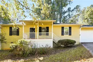 110 Oakland Blvd, Stockbridge, GA 30281 - Photo 1