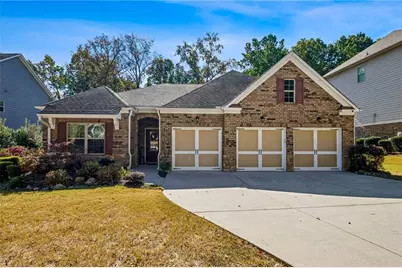 7426 Mockingbird Lane, Flowery Branch, GA 30542 - Photo 1
