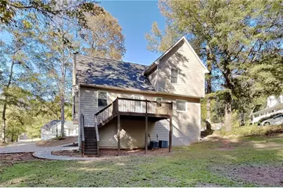394 Yellowstone Drive, Powder Springs, GA 30127 - Photo 17