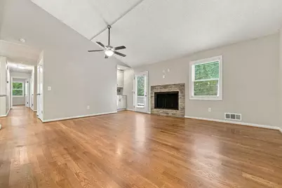 3587 Bluff Court, Marietta, GA 30062 - Photo 3