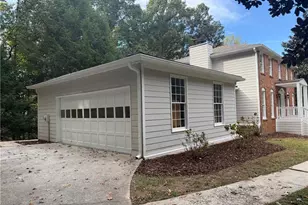 4118 Jefferson Township Pkwy, Marietta, GA 30066 - Photo 3