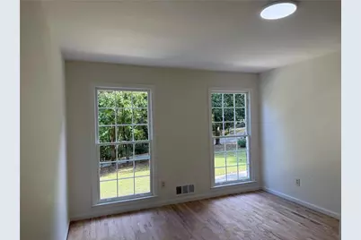 4118 Jefferson Township Parkway, Marietta, GA 30066 - Photo 13