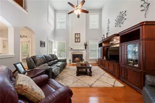 422 Julia Dr, Powder Springs, GA 30127 - Photo 9